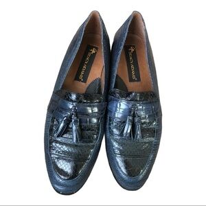 Stacy Adams snake skin loafers women’s size 7.5